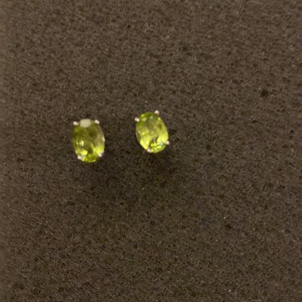 JTV stud earrings - Picture 6 of 6